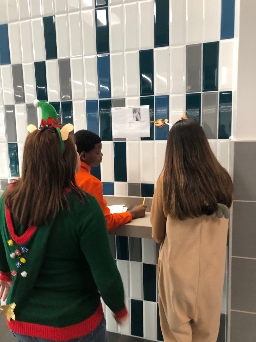 XanthiaVanderf2's tweet photo. Station review on topographic maps going on in Mrs. Lindquist’s 8th grade science class. #HoHoHofiusPL #HofiusIntermediate #soaringinscience @ErinLindquist1 https://t.co/WCqUsi9yVY