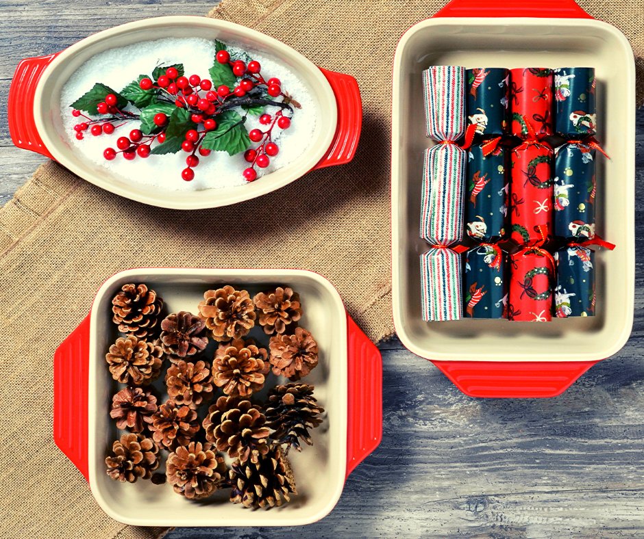 Win a <a href="/lecreuset/">Le Creuset</a> stone ware set on Bothwell's 2nd Day of Giving. Today's promotion supports <a href="/foodbankscanada/">Food Banks/Banques alimentaires Canada (inactive)</a>.  bothwellcheese.com/5-days-of-givi…