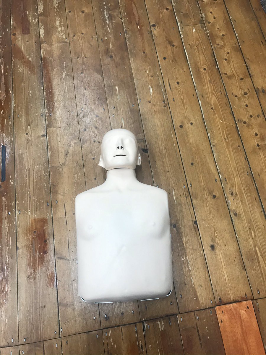 LlanRangers's tweet photo. First Aid π©Ή Training tonight delivered to our coaches and helpers by Lifeline Training and Operations #30and2 #firstaidrocks https://t.co/SMqUeKb0vr