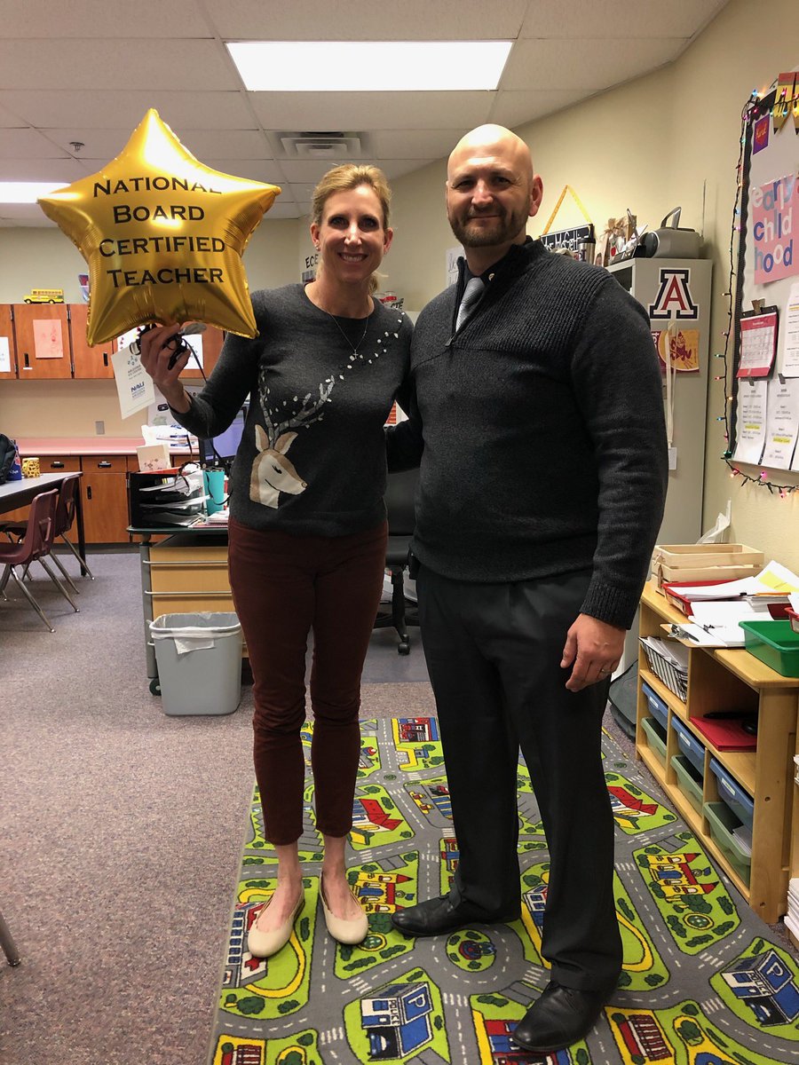 CUSDNBCTNetwork's tweet photo. We are so proud of Kristine McGettigan for her NBCT renewal! Her commitment to her students is second to none! @Hamilton_High @DLT_HHS #nbctstrong #teamnbct #amAZingNBCT @ChandlerUnified https://t.co/nJFdcgFVMB