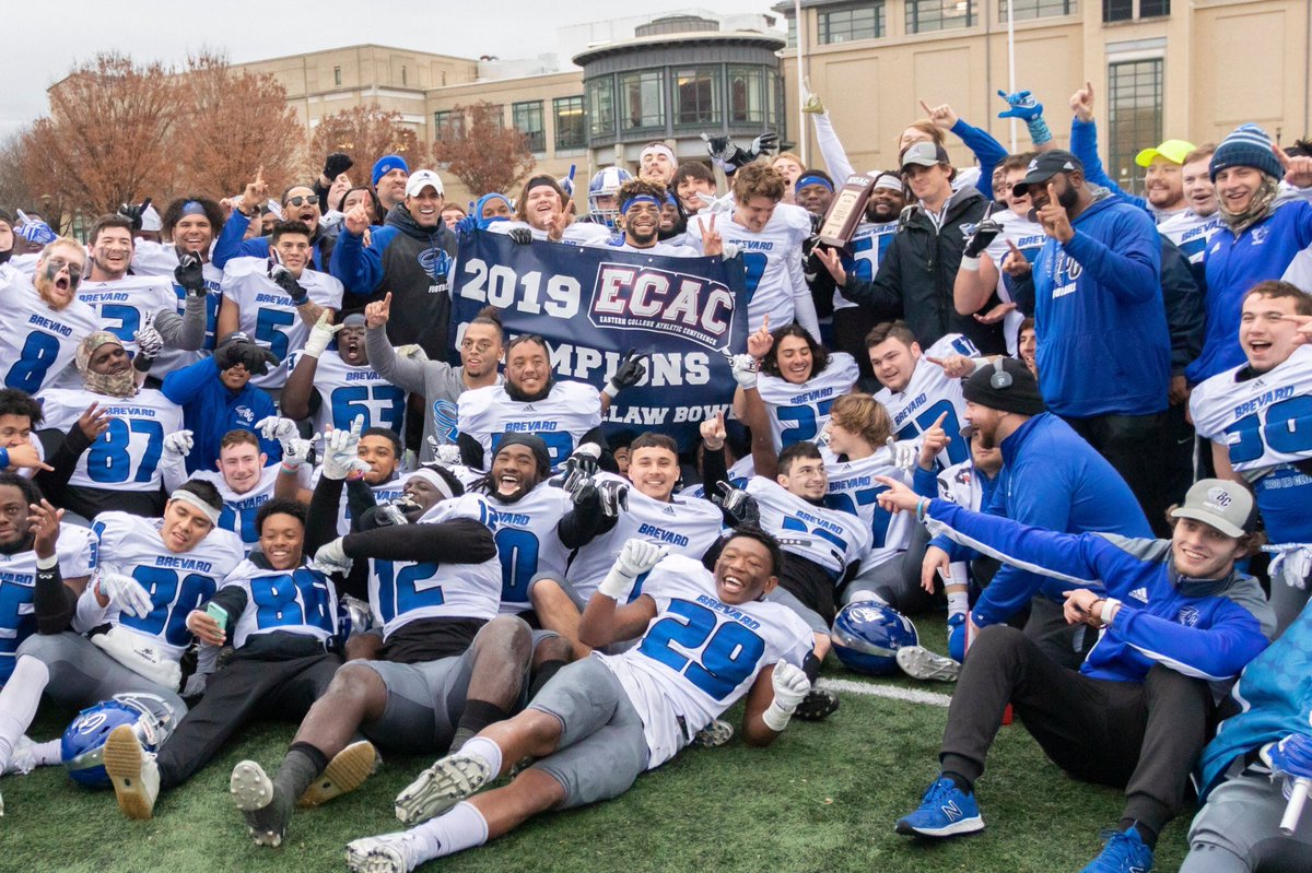 WillConstantin4's tweet photo. Proud to receive an offer from Brevard College! Thanks to Coach Jaicks for this opportunity! 🌪 🌪 🌪 @LukeJaicks @BrevardF5 @gridironarizona https://t.co/30H4xjnbEo