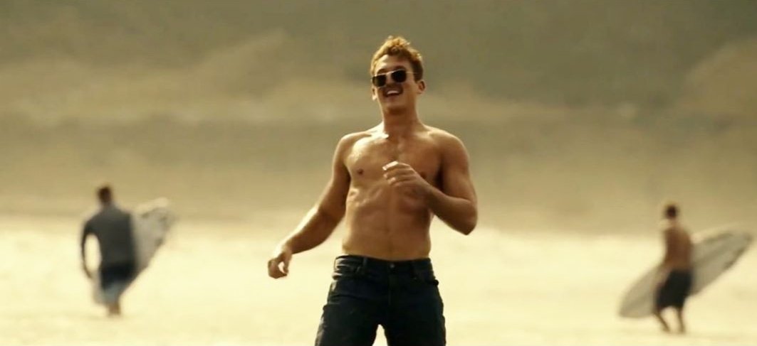 aortizcruz's tweet photo. Myyyyy gooodneeessss!!!!! 😳😳🤯🤯😱😱🤩🤩
From a little shy and chubby boy to a magnificent grown up men... 😱
What a cutie!!! 😍
I'm soooooo in love!!! 😍🥰😍🥰😍🥰😍🥰
@Miles_Teller we're both married! Let's sin together!!! 😈
#MilesTeller #LetsSin #BeautifulBoy #InLove https://t.co/hyJgSU2zxx