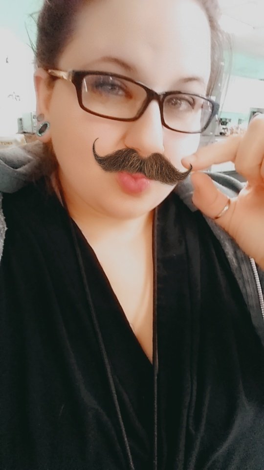 karma_issabech's tweet photo. If Cray was a female... With a fancy moustache. 😂😂😂 #IssaJoke #fancymoustache @crayator https://t.co/Z0pnfxYja7