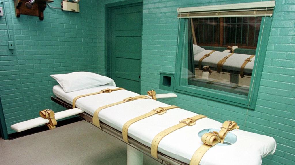 The use of the death penalty across the U.S. remained near “historic lows” this year, a new report says. (via @its_xristina for @CNN) apple.co/2M5mgY1