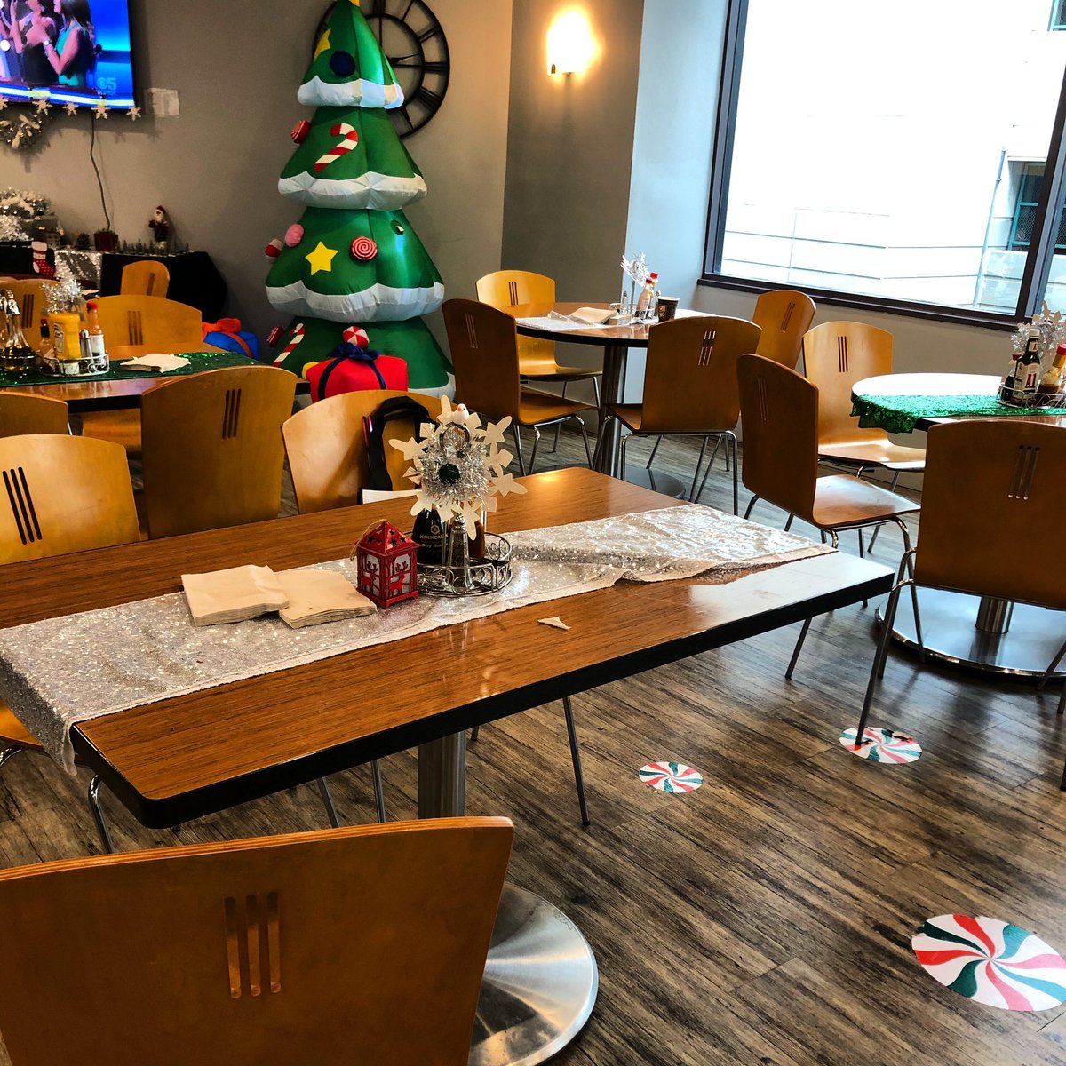 UltObserver's tweet image. I love how they have decorated the cafeteria at work