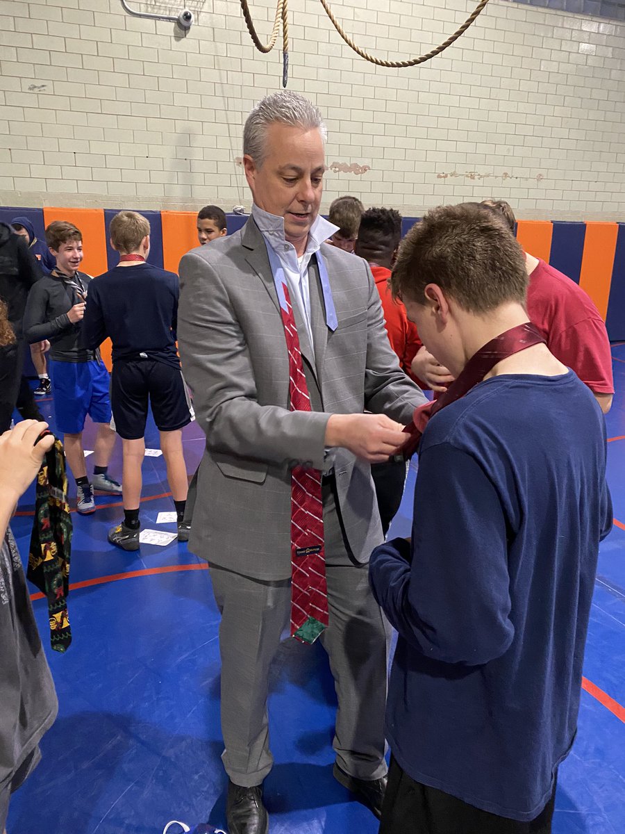 CoachFlembo's tweet photo. Thank you Mr. Jerry Kovatch for spending time with the @_TitanWrestling program teaching us how to tie a tie #4inHand #DoTheWork #BeATitan https://t.co/iObOsl2u5E