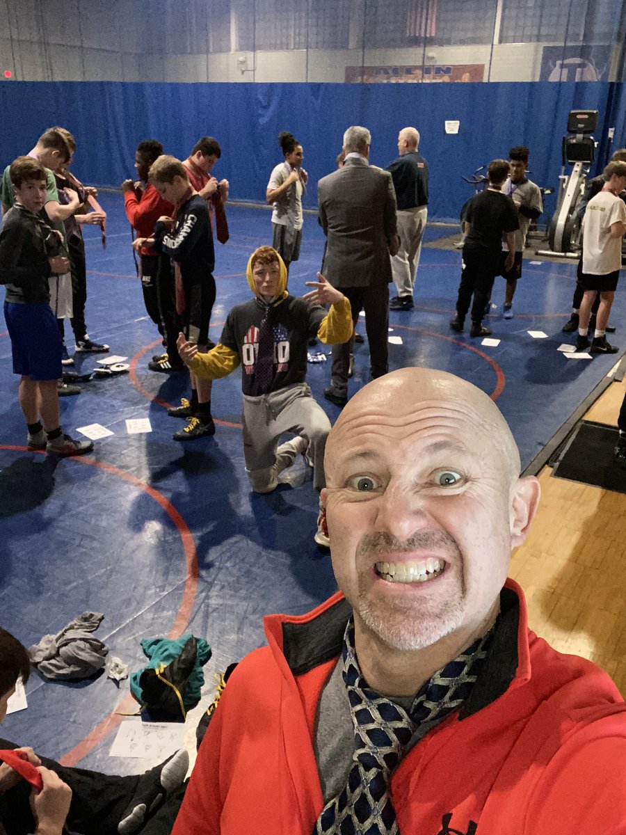 CoachFlembo's tweet photo. Thank you Mr. Jerry Kovatch for spending time with the @_TitanWrestling program teaching us how to tie a tie #4inHand #DoTheWork #BeATitan https://t.co/iObOsl2u5E