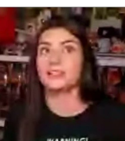 pablitojizz's tweet photo. @thatstarwarsgrl The face you make while reading bs like this
#annarocks https://t.co/HROaiSFU2U