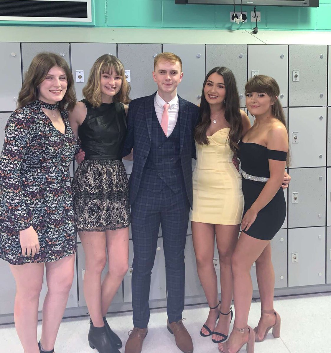 LornshillTT's tweet photo. Thanks so much @AlloaAcademy for inviting us to your Xmas dance 2019!!🕺🏼🕺🏼 https://t.co/6NlzLIMzqu