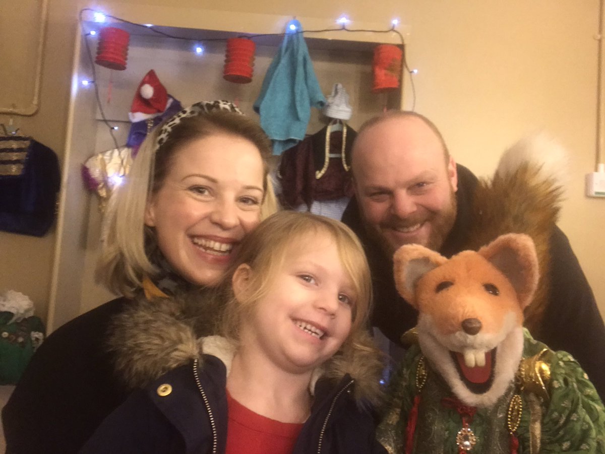 woods_cat's tweet photo. Thank you to @realbasilbrush for a lovely day @TheatreWindsor for #Aladdin #pantomime we had a fab time and all In aid of charity @BornTooSoonKH from @TheRichmondGC #stagegolfingsociety @StageGolfing #richmond #kingston #basilbrush #windsortheatre #pantomime  @KingstonHospNHS https://t.co/7pV4mVPG4r