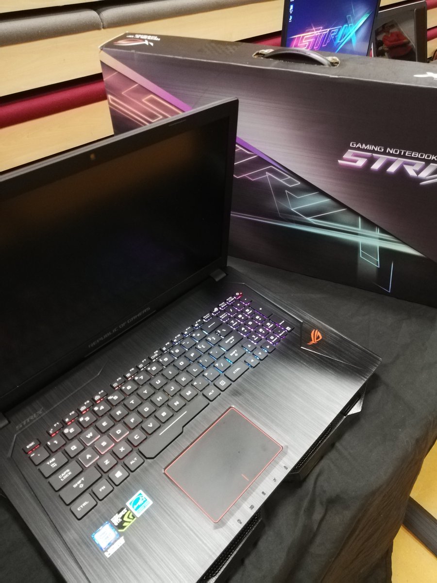 ukcomputerfair's tweet photo. Grimsby Computer fair this sunday 22nd of December only at Cueworld, DN31 1BD 10-3pm!! Do not miss!! #Gaming #Pcs #Laptops #Apple #Macbooks #Ipads #Phones #Sale #Grimsby #Xmas 😁 https://t.co/aeNEUo9456