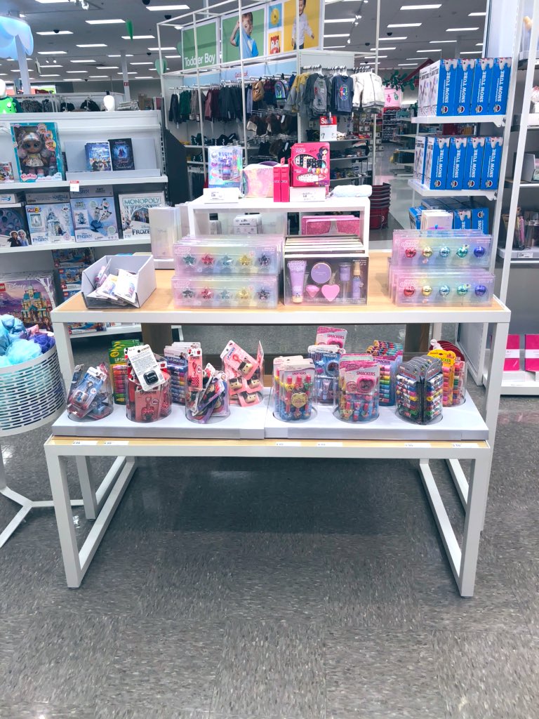 ETLAustin's tweet photo. Amplifying the joy for our guests! 💁🏼‍♂️ Amp Gifting DBO Kaylie and I spent the day fillin’ and flexin’! Come get your stocking stuffers before they’re  gone😉 #YASQUEEN #SelfCare #T2303 @katie_konopasek @trevinnelson45 @Raechel2303 @TiffMisk https://t.co/RsiSPyTTav