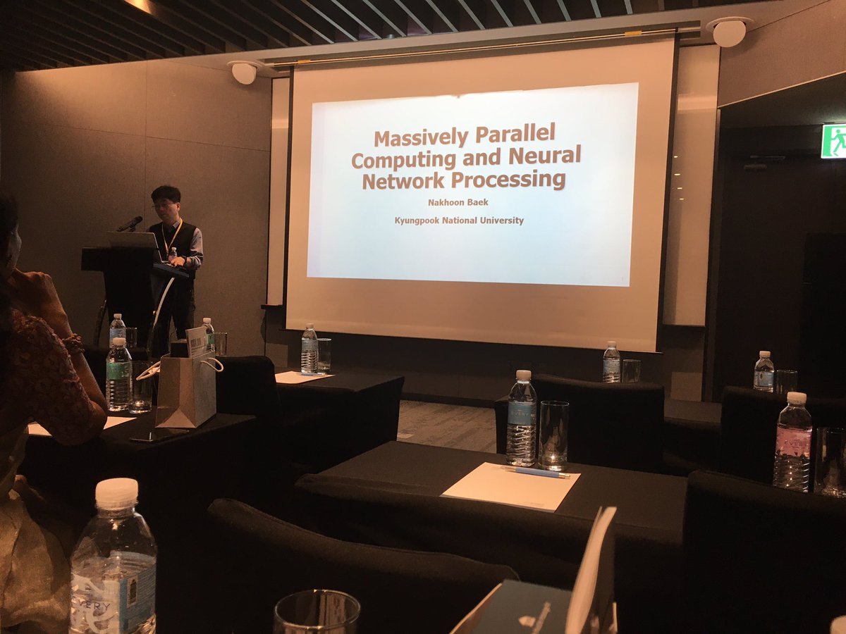CoffeyBean60's tweet photo. Day 2 in Seoul = some pretty cool presentations given for ICISA #iresBaylor https://t.co/MdNLSgqrJ7