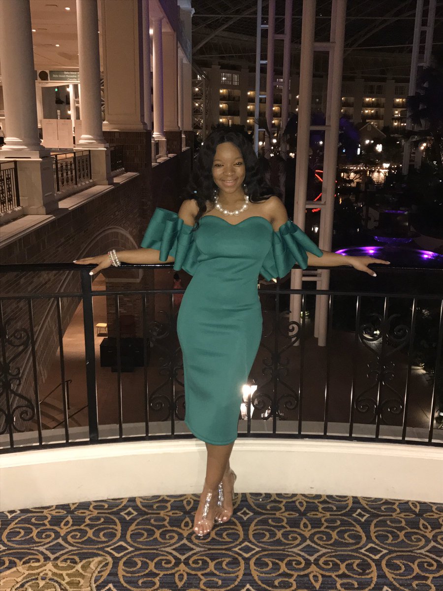 Kym_R08's tweet image. It’s my AKAversary 💕💚 #2yearsdown