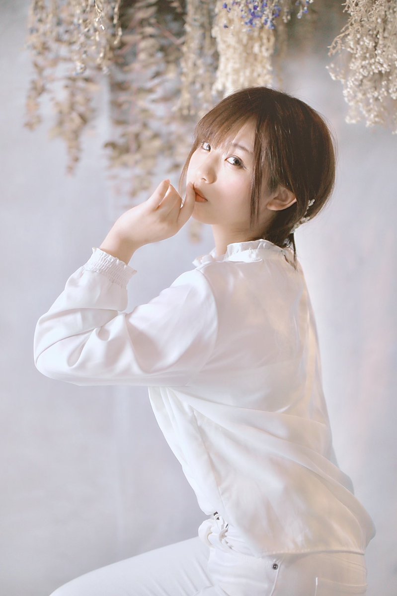 23shirokuma's tweet photo. キミが振り向くまで

Model : りう@Riucos246817 さん
さくらフォト@390photo 

#ポートレート #ポトレ #スタジオ #写真好きな人と繫がりたい https://t.co/g57ZSF7gZJ