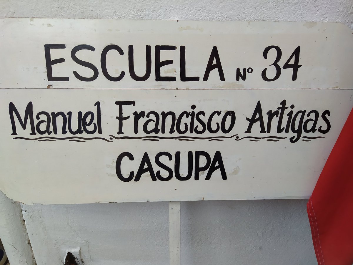 RedBandas's tweet photo. Fiesta fin de cursos Escuela Nº 34 de Casupa. Nuestra Banda Juvenil De Casupa abrió el acto. https://t.co/Rge3m76ZFr