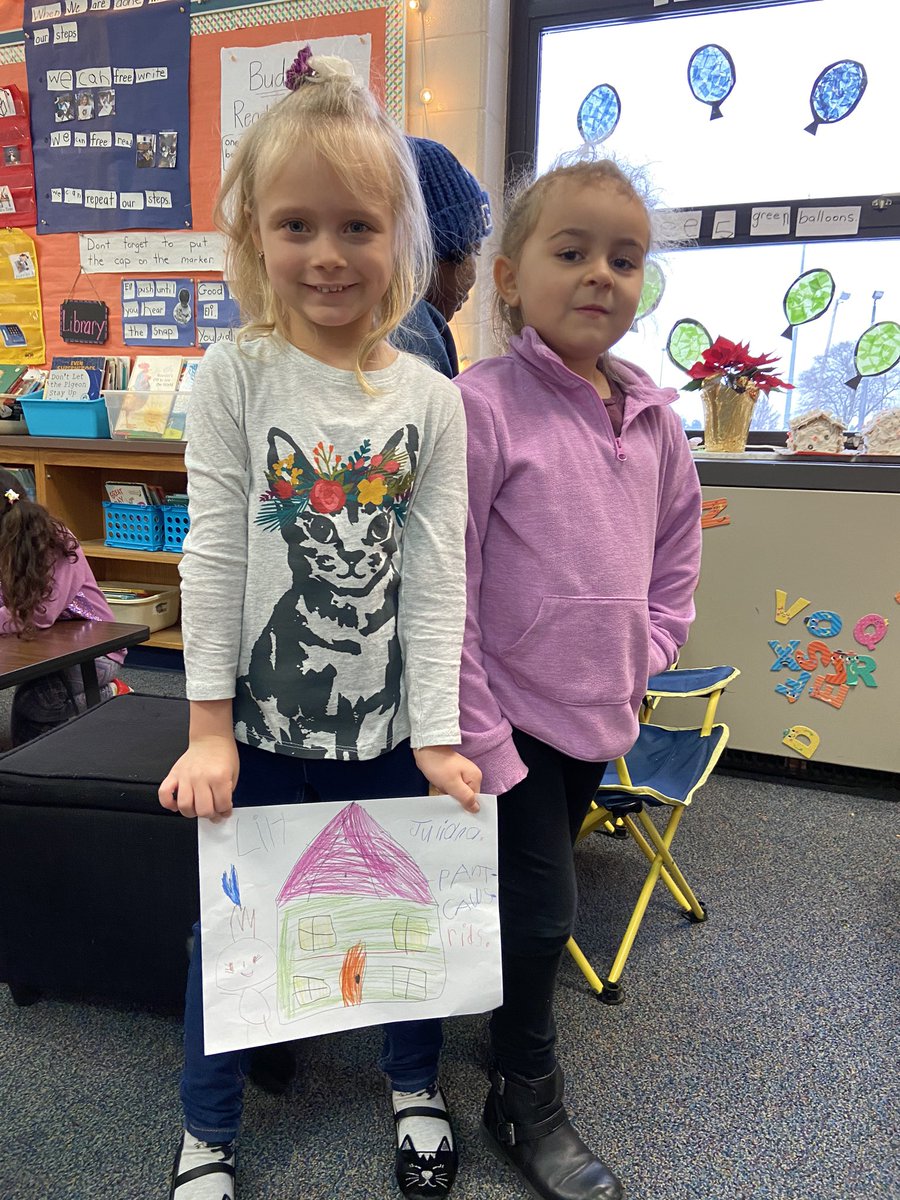 Lyndsey Rindler tweet media