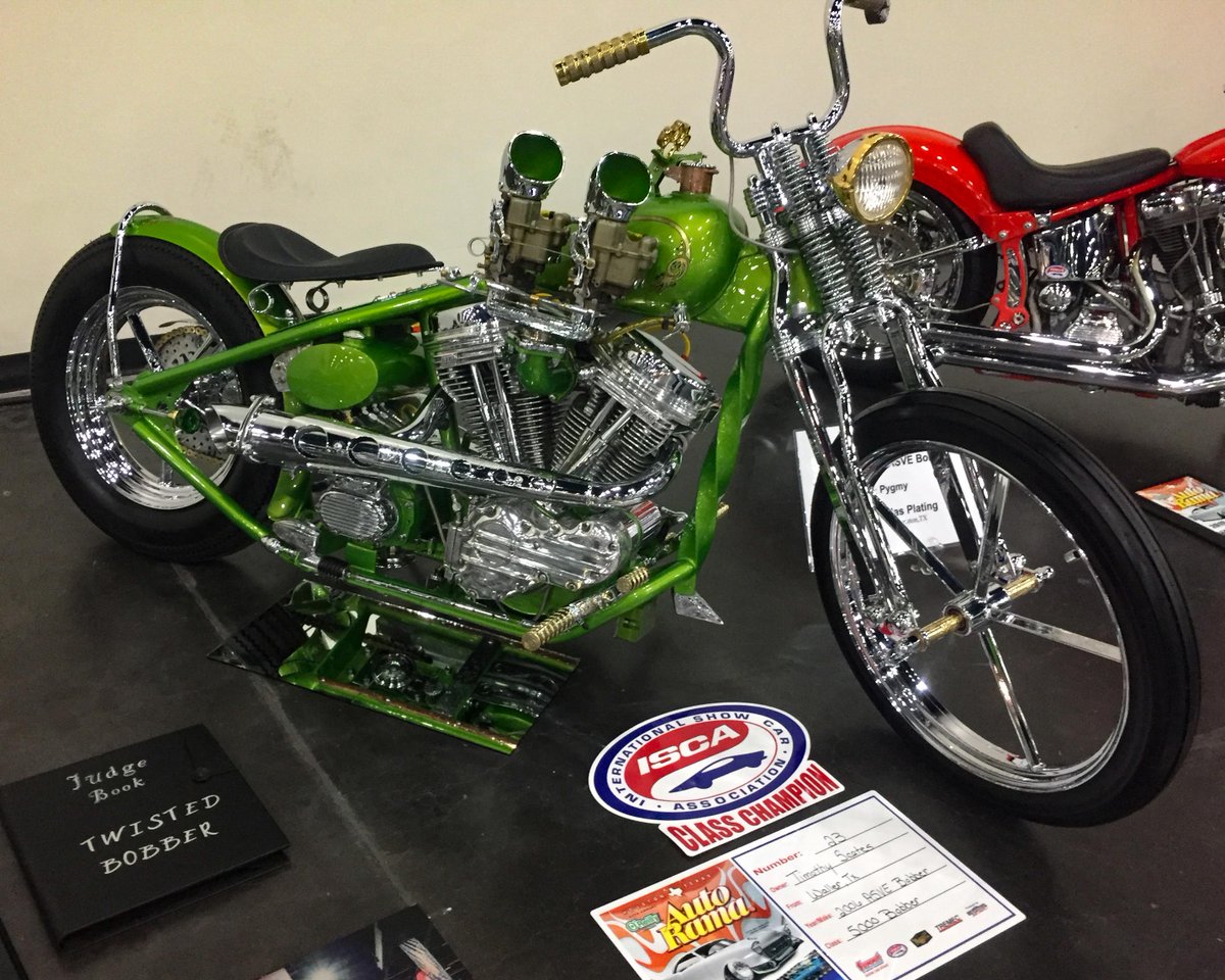 Garages of America tweet media