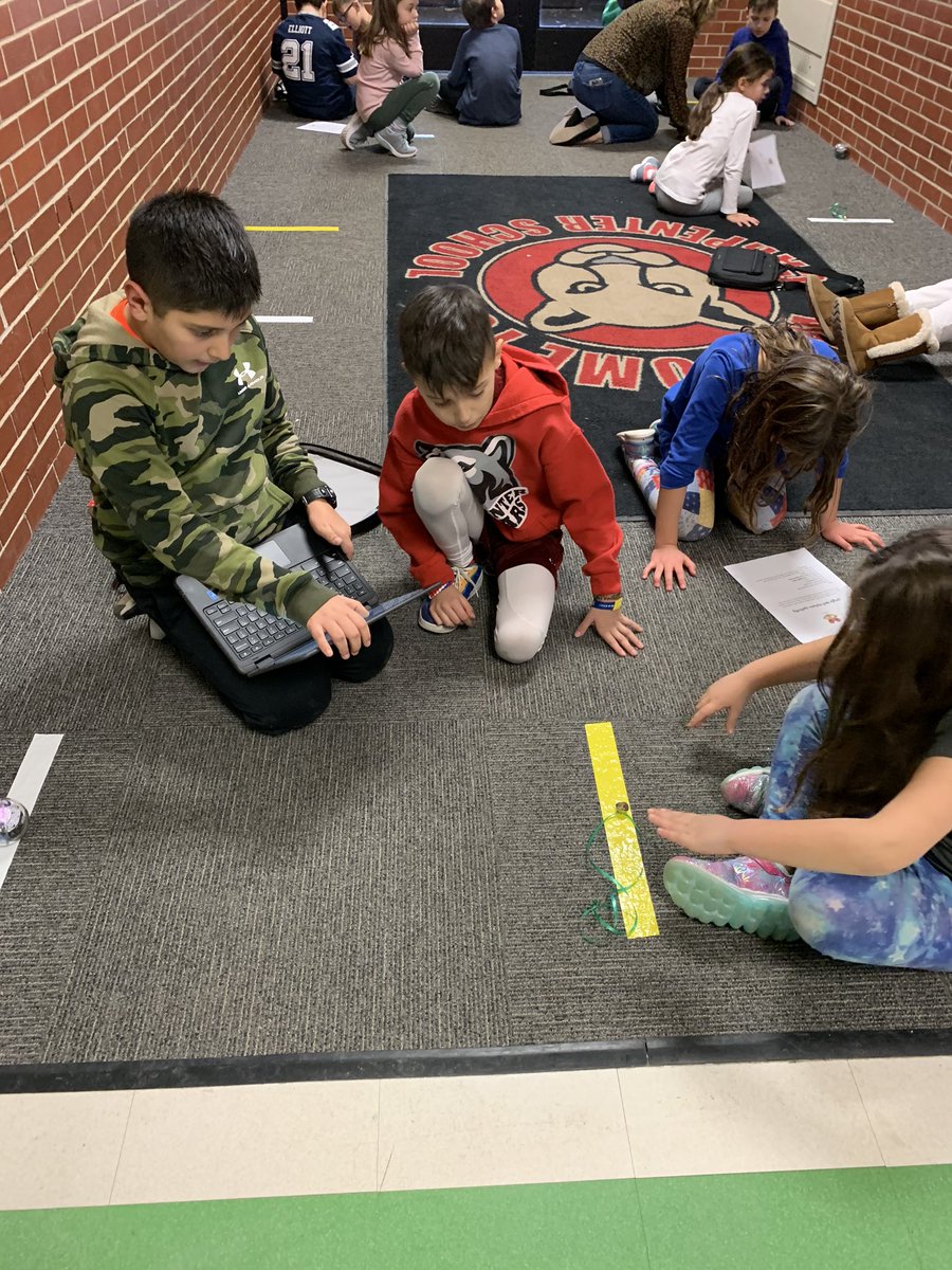 MrsKomenda's tweet photo. What a great experience we had with our 5th grade buddies today! We used the spheros and attempted to code them to play “Jingle Bells!” This was quite challenging and there was a lot of great teamwork and problem solving happening! @keenan137 #CAWow #CAsmiles #engaged64 https://t.co/sxDcmBPAEf