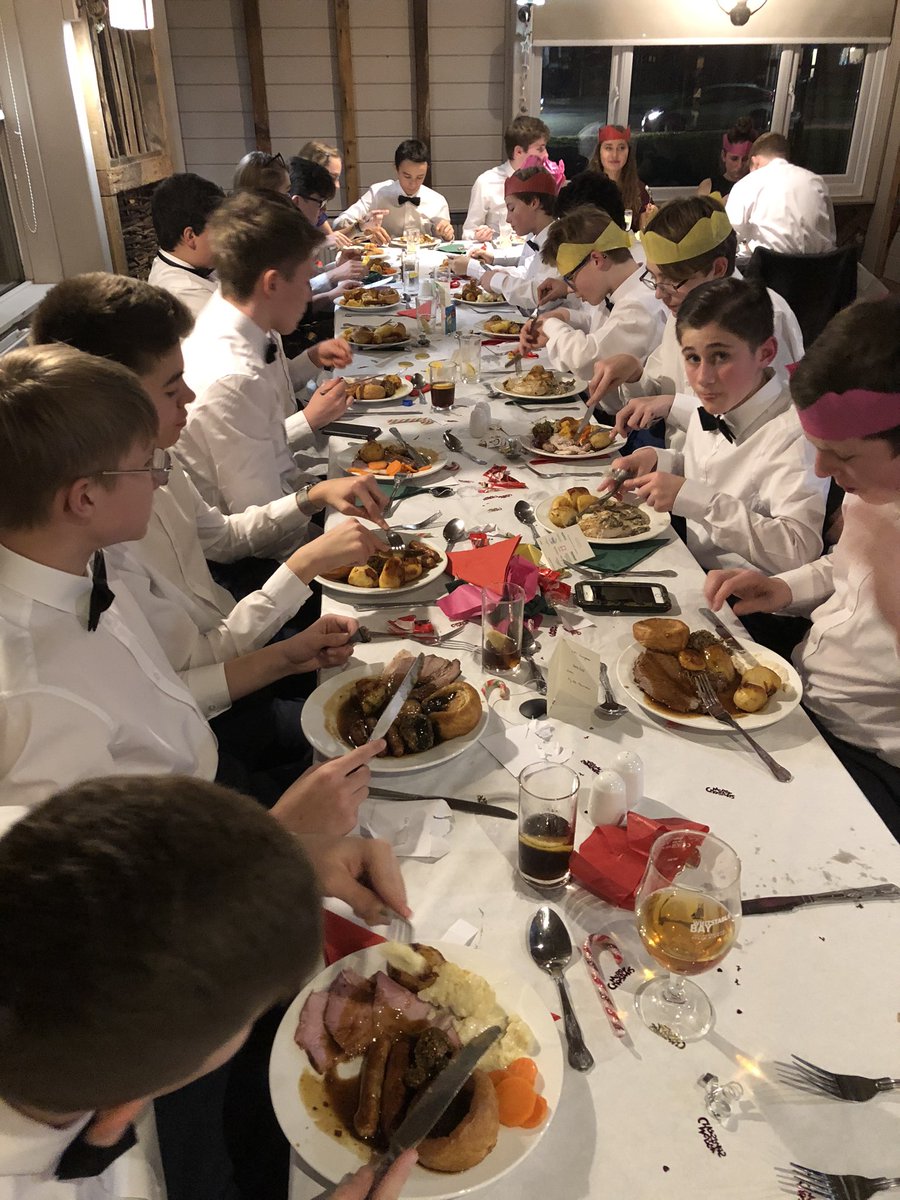 312AirCadets's tweet photo. Tonight we had our annual Christmas meal which included two promotions; one via video chat with a member of the team across ‘the pond’, visiting family. Congratulations on your promotions Sgt Alankiewicz and Sgt WIlliams and all the best in your new roles #christmas #promotions https://t.co/XoMU7Km3ds