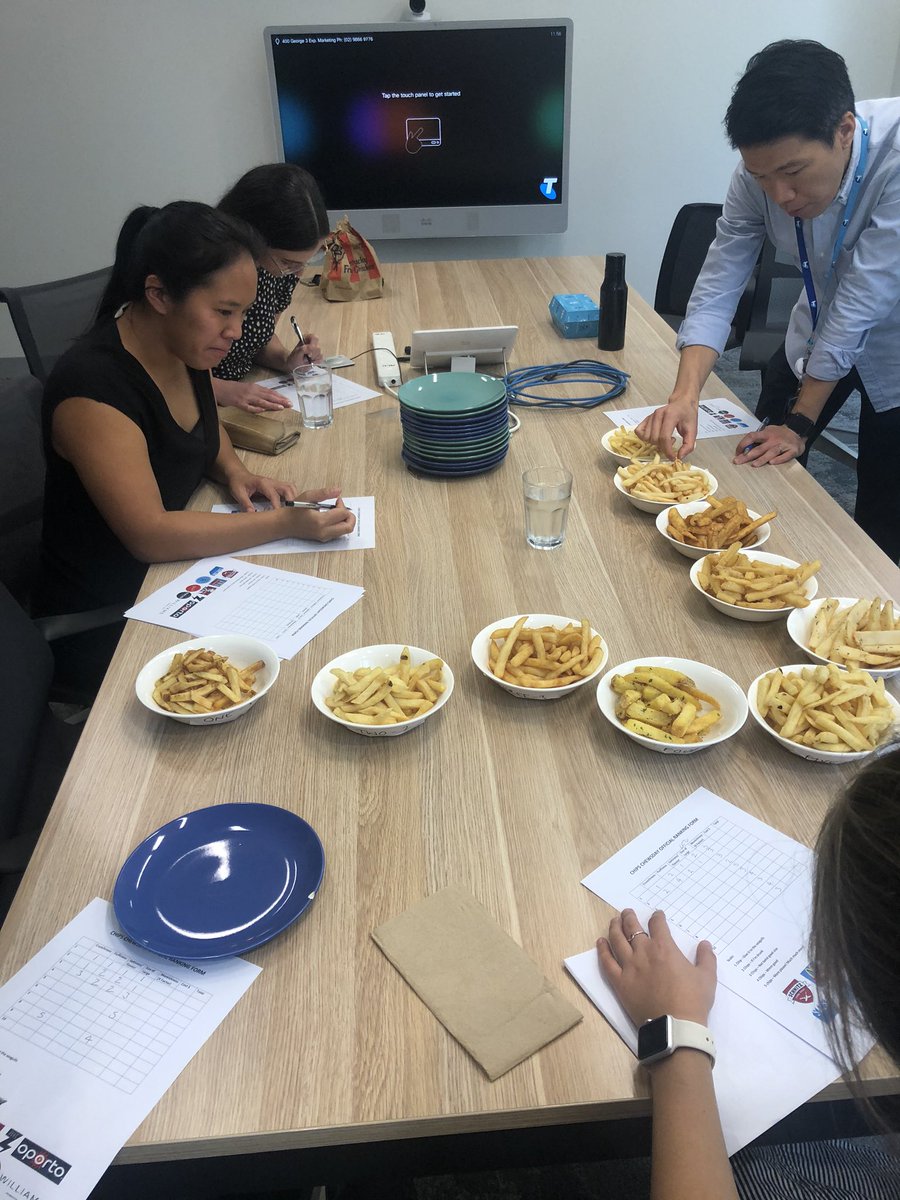 BecLoMonaco's tweet photo. “Where can I get the best #hotchips in the Sydney CBD?”- we all chipped in to find out.. 10 contenders, multiple judges, a tough rating criteria, but only one winner! https://t.co/uJyte7yb4T