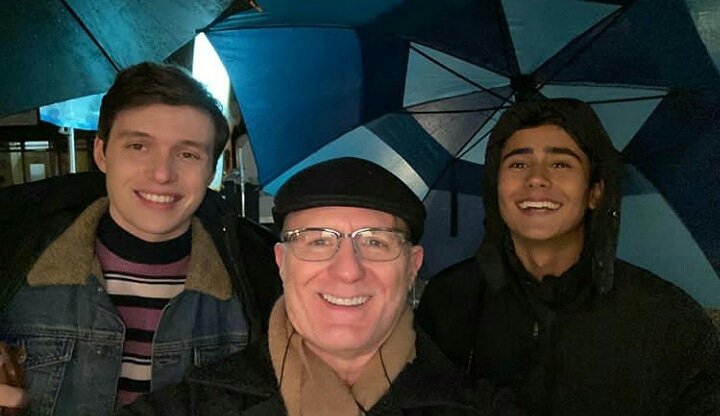 eobin123's tweet photo. Nick Robinson and Michael Cimino together in love simon the series set.
#nickrobinson #lovesimon #HighSchoolMusicalThemusicalTheSeries #MichaelCimino #DisneyPlus https://t.co/iG6aDsEaAF