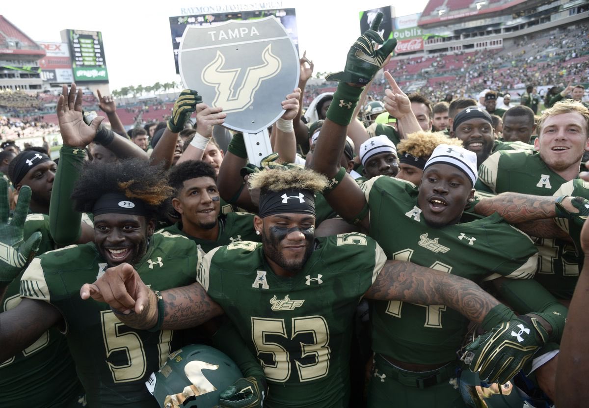 USF_Bullpen's tweet photo. Letโs Make The Crib Great Again
#BayUnited๐ค#The81๐ด https://t.co/8gZjR5yMk2