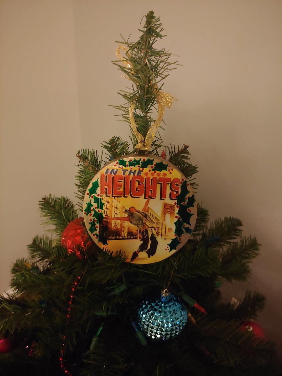 Emily Burner ❤️🔥 (@ephem30) on Twitter photo Hope you don't mind <a href="/Lin_Manuel/">Lin-Manuel Miranda</a> but we couldn't find a better tree topper this season! Hope you don't mind <a href="/Lin_Manuel/">Lin-Manuel Miranda</a> but we couldn't find a better tree topper this season!