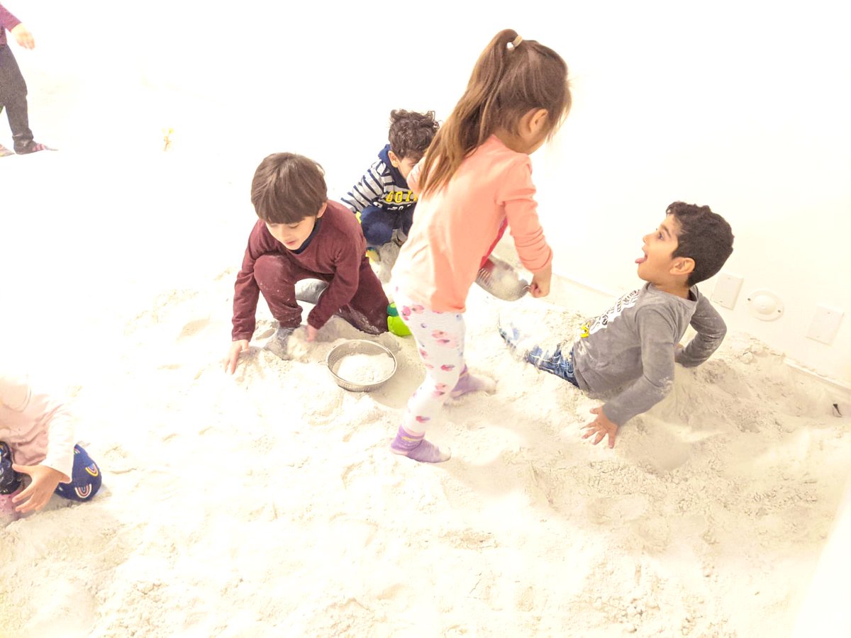 mindful_mssmith's tweet image. What an adventure we had today. KF1 students got to ride @oakvilletransit, some for the first time. We then got to paint a snowman canvas, build and play in the block &amp;amp; sand room, finished with a delicious pizza lunch. Ask your child about how many fairy doors they found! 🧚‍♀️