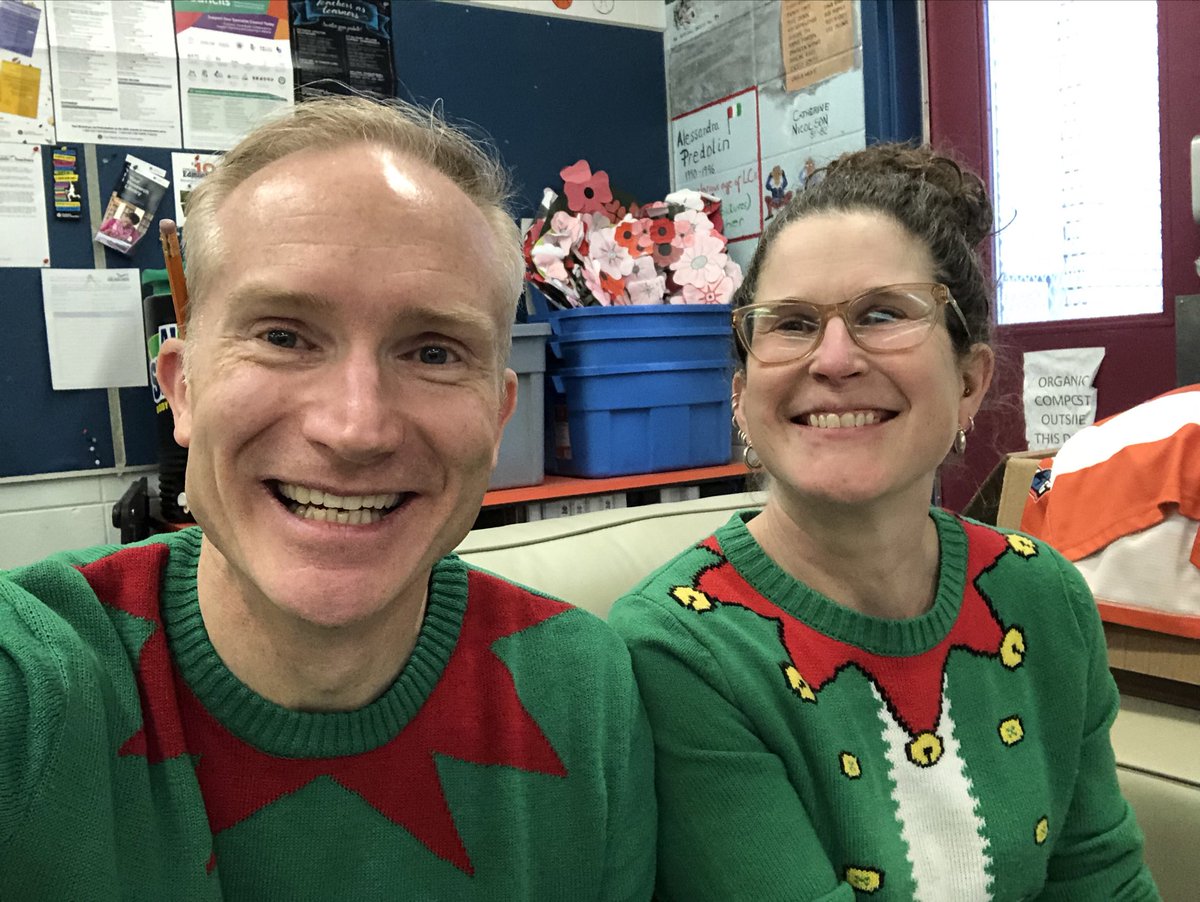 ernestmorrowcbe's tweet photo. Merry Morrow is another huge success!!  Thanks everyone for their donations so that kids can buy presents for their families. #wearecbe #cbearea3 #emsloveslearning https://t.co/iY4pOpCJQZ