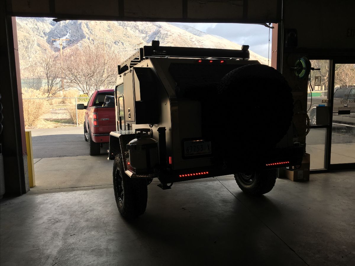 vorsheershop's tweet photo. 😍 Our Newest XOC!!! 😍 - https://t.co/ZnHuVspBHr
#TheRoadChoseMe #NeverStopExploring #overlandempire #overlandexpo #teardroptrailer #overlandinglife #offroadcamper #expeditionrig #glamping #offroadtrailer #exploringelements #F150 https://t.co/T9vp1hS2bR
