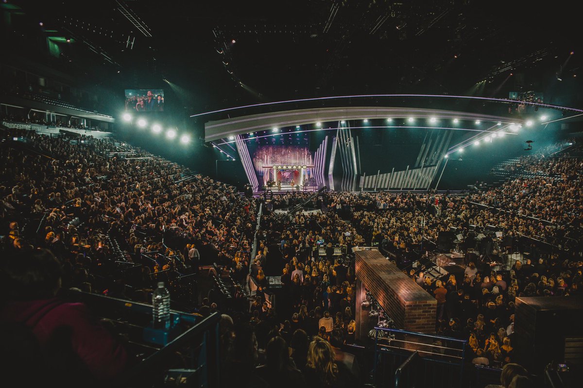 xzimbyx's tweet image. .@mirandalambert at the @CountryMusic Awards last month. 

Shot for CMA.