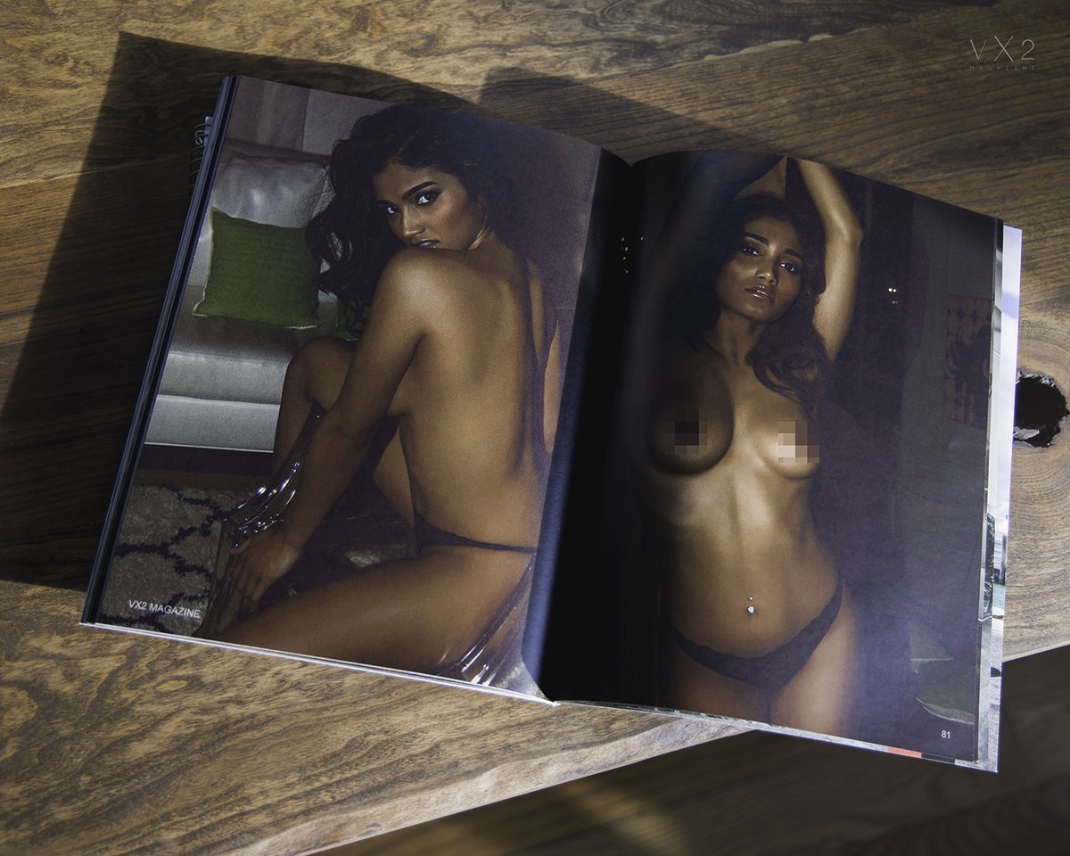 vaskoobscura2's tweet photo. The beautiful and seductive #angelconstance published in #VX2magazine. Her eyes are so emotional and expressive. As a photographer it's such a treat to work with models who have control over their eyes. A true pleasure to shoot. #vaskoobscura #torontophotographer #nudemodel https://t.co/Mz18wQuEGN