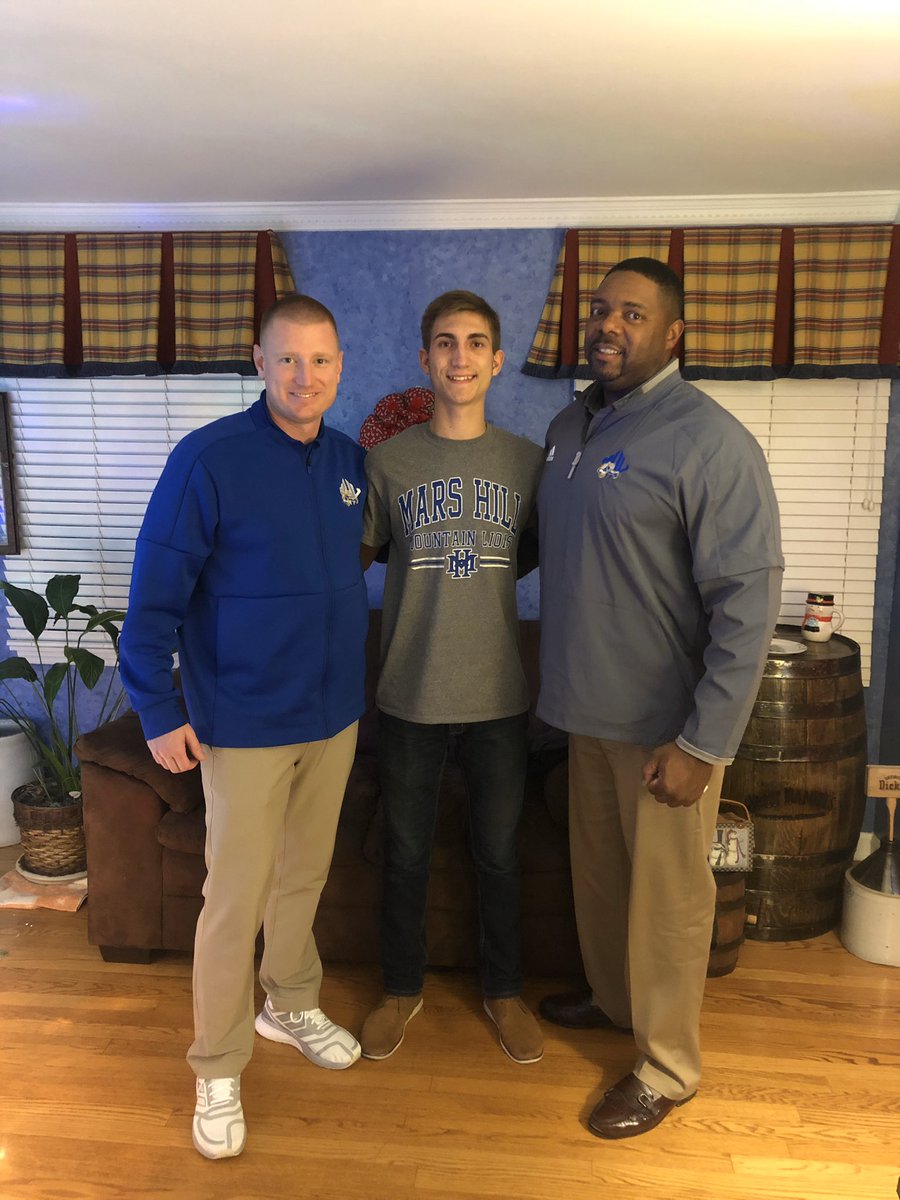 Thank you <a href="/chuck_phifer/">Chuck Phifer</a> and <a href="/CoachTReese/">Thomas Reese</a> for stopping by last night. Had a great home visit. #LIONNATION #MHU 
<a href="/CoachMcCall65/">Andy McCall</a> 
<a href="/Coach_Hammonds/">Dan Hammonds</a> 
<a href="/Eb_B_Jonesing/">C. Eben Jones II</a>