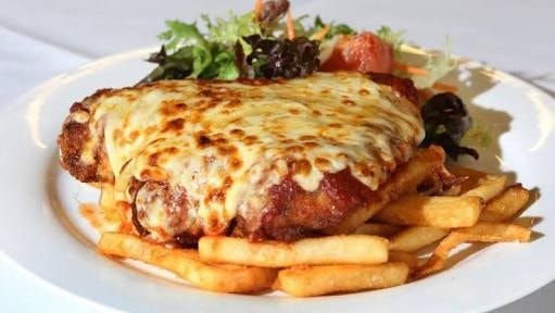 HappiestHour_WA's tweet photo. Update alert: $20 Parmi or Ribs 🍖 with chips 🍟 and salad in Hamilton Hill
More details here 👉 https://t.co/WKtdIcyeLT

#Perth #HamiltonHill #Perthfood #Pertheats #Parmi #chips https://t.co/6joGArnMQk