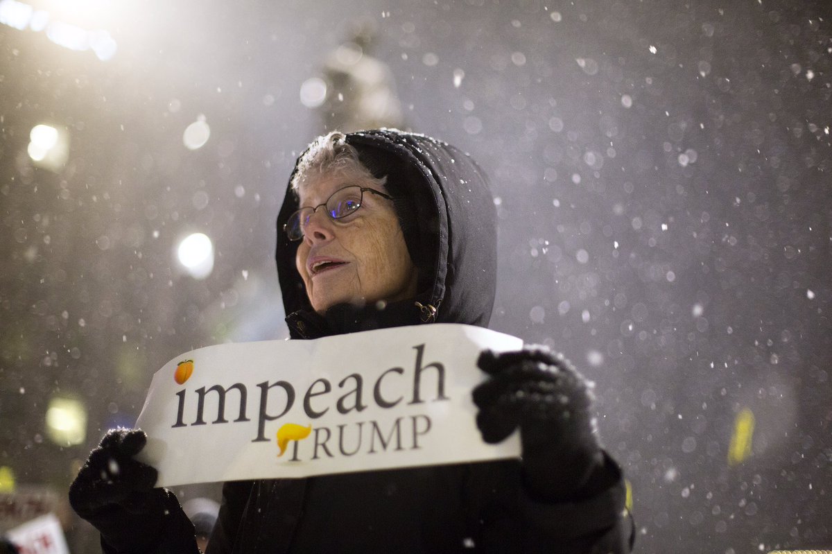 derek_ddavis's tweet photo. Nobody Is Above the Law Rally at Monument Square in Portland, Maine. #ImpeachmentEve #NotAboveTheLaw #MainersforImpeachment https://t.co/bJWBQSkQhh