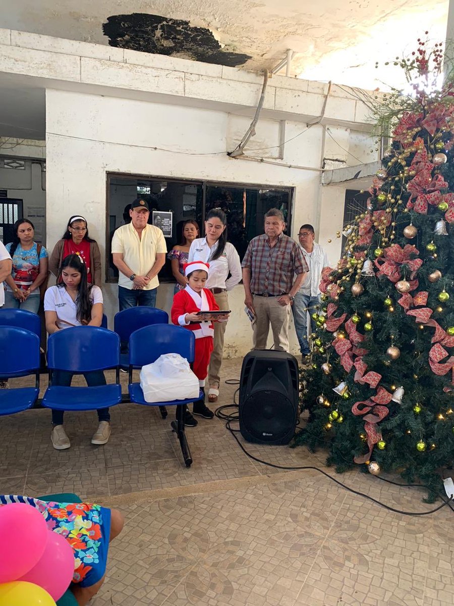 Segundo día de las novenas de Navidad en la Alcaldía de Cereté. Hoy el turno fue para la Secretaría de Gobierno y Seguridad Ciudadana. #ProgresoSeguro