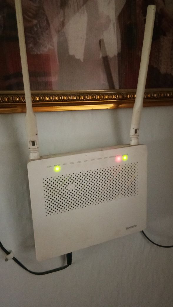 Rahmad010581's tweet photo. Saya sudah dapet Ticket Gangguan nih @IndiHome kok petugasnya belum dateng, masih PON nih sudah 2 malem **Respon dong** https://t.co/d6DHwcmm18