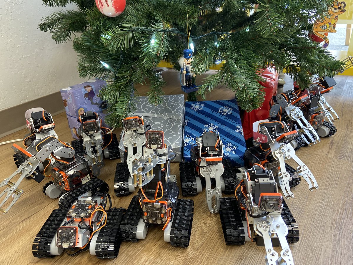 MU4Toys tweet media