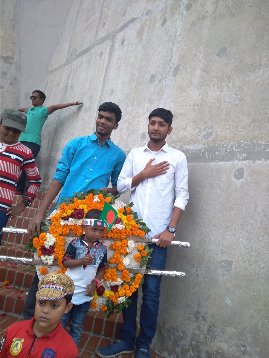 GrSarkar's tweet photo. 16ই ডিসেম্বর https://t.co/SNArJkeyYy