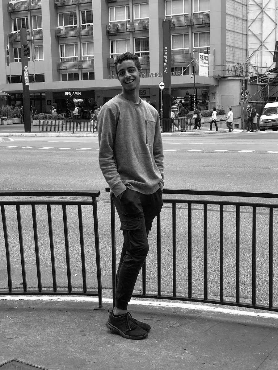 sslucas12's tweet photo. 1.9 meu benhheeeee de pura gongação!! https://t.co/jtaa2N5Di8