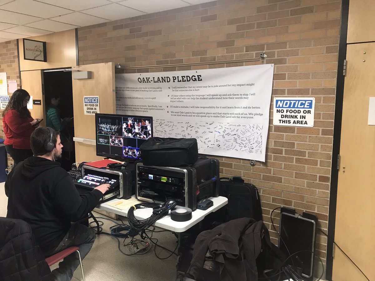 oak_landms's tweet photo. A musical double feature this evening with both 8th grade band and orchestra performing. Thanks to @ValleyAccessTV for continuing to support our music programs in @Stillwater834. https://t.co/IGSvQOp5m9
