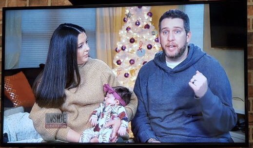 JJFromTheBronx's tweet photo. Getting the Christmas tree from Goodfellas is a funny joke until you go viral and camera crews come to your house... https://t.co/0ZlBNZCWzb