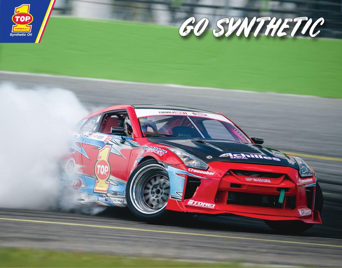 Top1OilUSA's tweet photo. Check out this cool shot of Kazuya Taguchi burning up the track. We’re honored to sponsor this exciting Japanese driver and look forward to seeing more of him in U.S. events in the coming years.
#GoSynthetic #LifeIsAnAdventure #FormulaDrift #KazuyaTaguchi
@kazmocco https://t.co/hL51uCxt2x