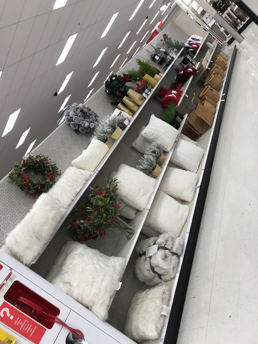 Trend Run Fill ✅
Home (Christmas all out) ✅
Christmas E/c from back2front ✅
Small app single PP ✅