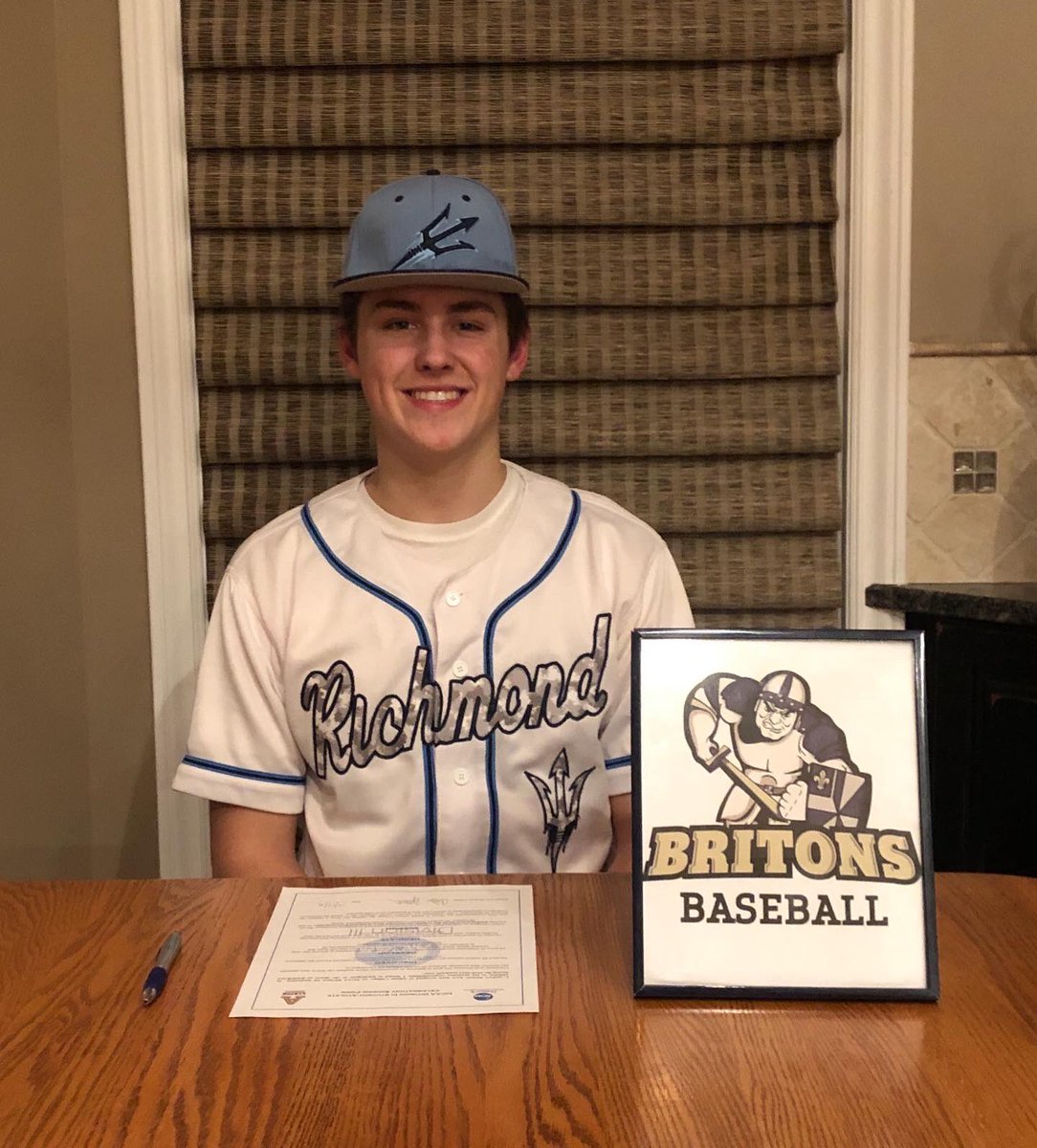 DrewZauner's tweet photo. Blessed and exited to announce that I have committed to further my academic and athletic careers at Albion College! Thank you to Coach Carden, Coach Evans, Coach Sheppard, and all others who helped make this dream of mine become a reality! #Committed #GoBrits https://t.co/gBN6Jwqk3q