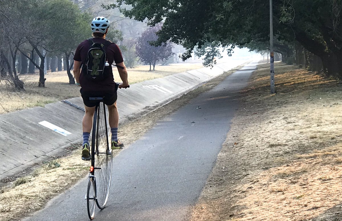 Veterantourer's tweet photo. Why I #Ride2Work in the #BushCapital It’s fun seeing all types of bikes and #CycleCommuters @bicycle_network @abccanberra https://t.co/eEaIsy6TWL