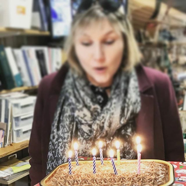 Holy smokes! Thanks for all the birthday love everyone! What a day! 🤩❤️🎂🍾🎈
#birthdaygirl #lucky #olderandbolder #honeybadger ift.tt/2M7J9do