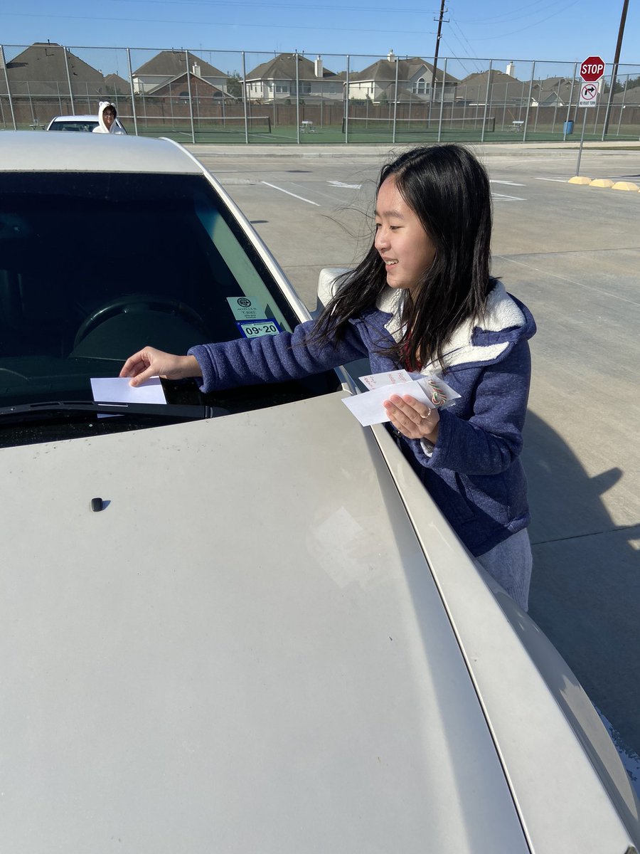 RMcNairJH's tweet photo. The Kindness in Action Club members spread kindness &amp; holiday cheer with candy cane messages for our staff members. https://t.co/1MfSNgL25o
