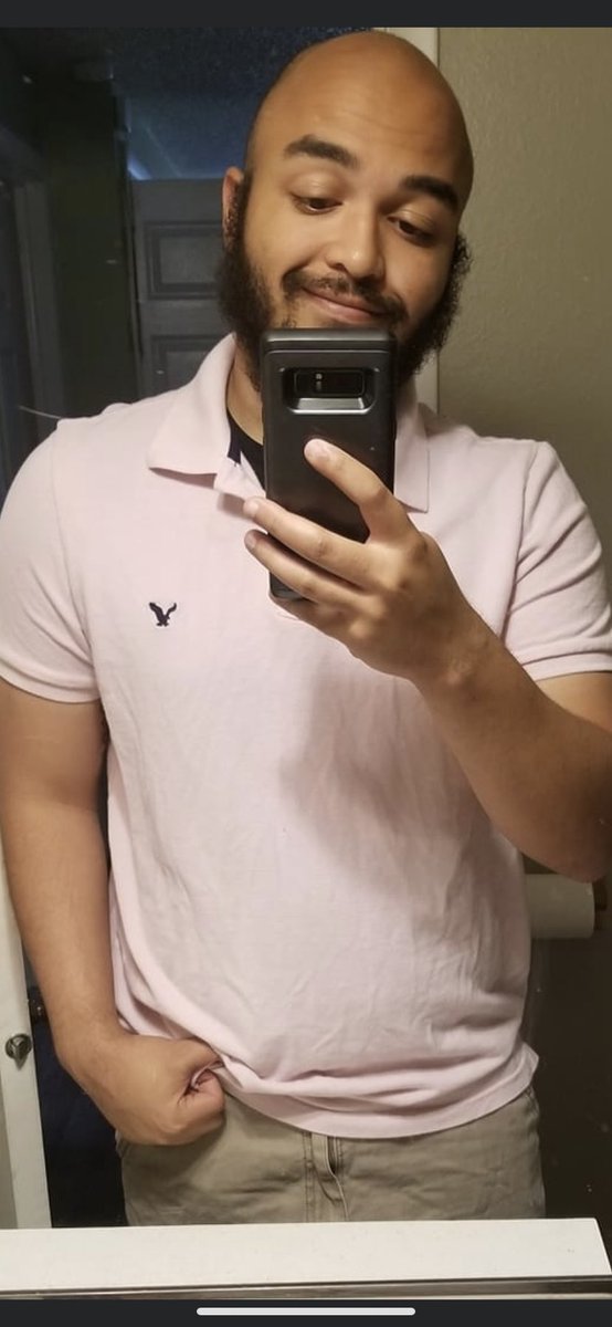 CamTweets23's tweet image. @AustinEkeler I'm friends with your long lost twin, @Powell_36